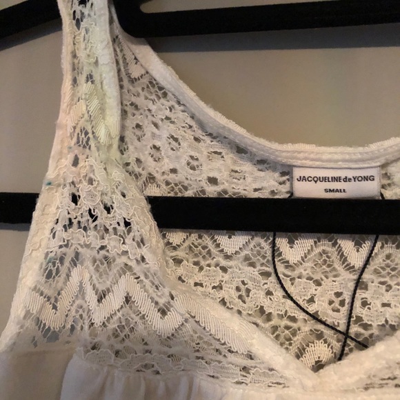 Cute white lace tank top shirt - Picture 3 of 6